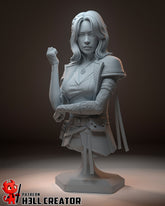 Lune Bust